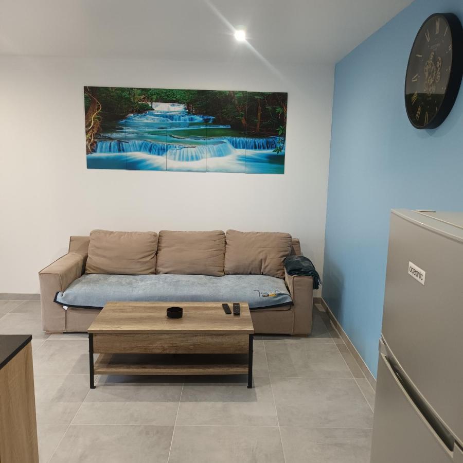 Loft Entier, Calme, Fibre Et Wifi Appartement Saint-Quentin  Buitenkant foto
