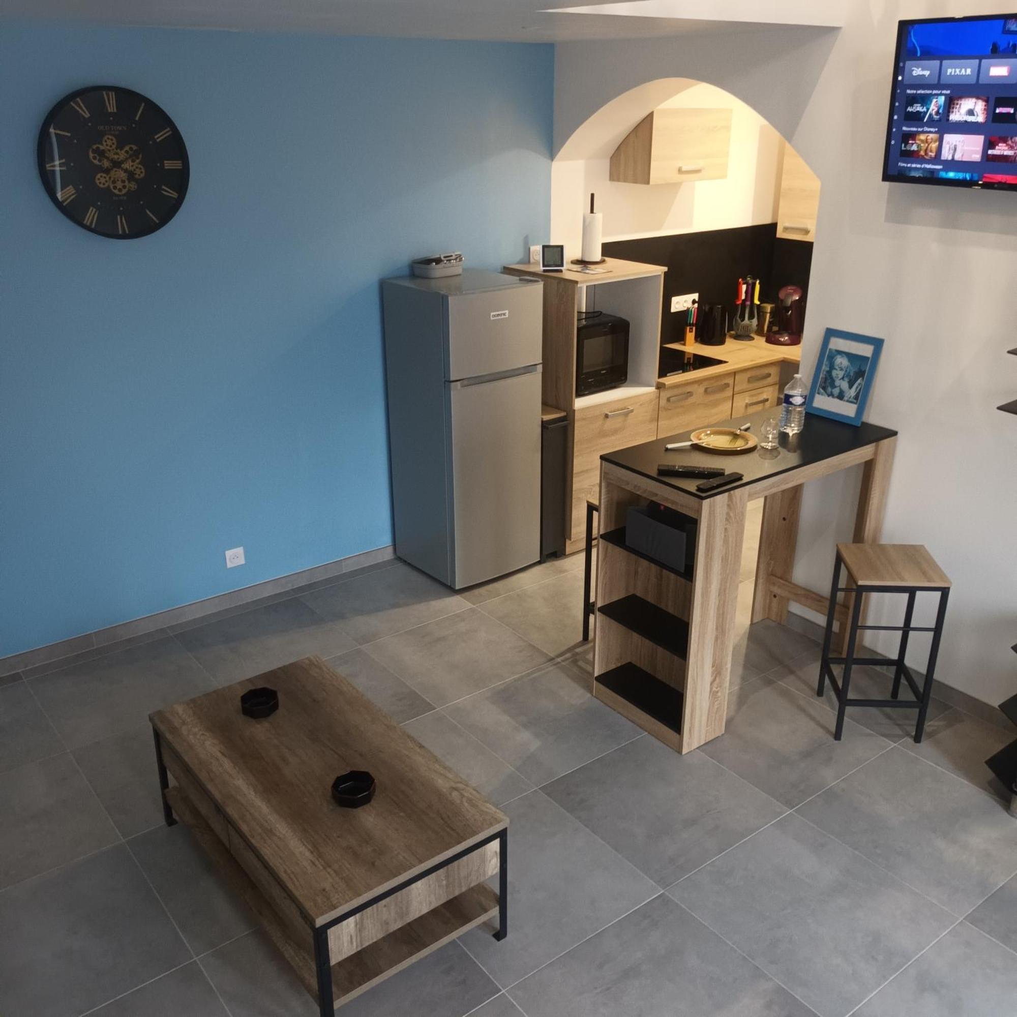 Loft Entier, Calme, Fibre Et Wifi Appartement Saint-Quentin  Buitenkant foto